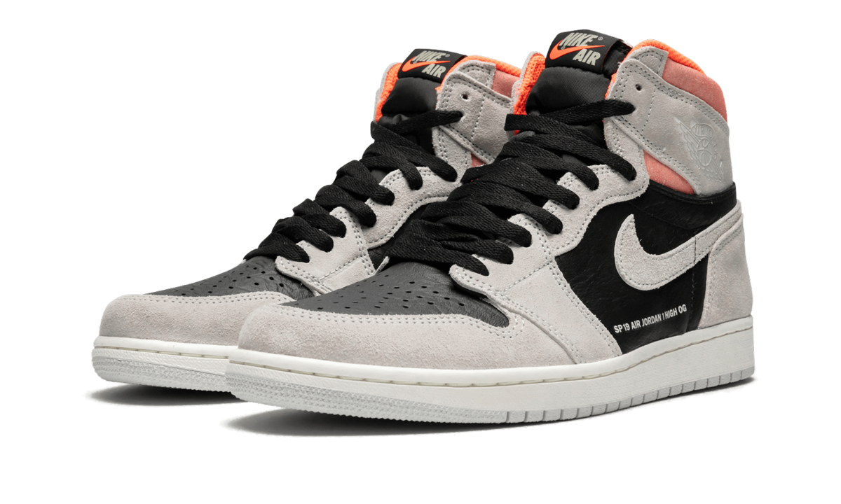 Air Jordan 1 Retro High OG Neutral Grey/Hyper Crimson 555088 018