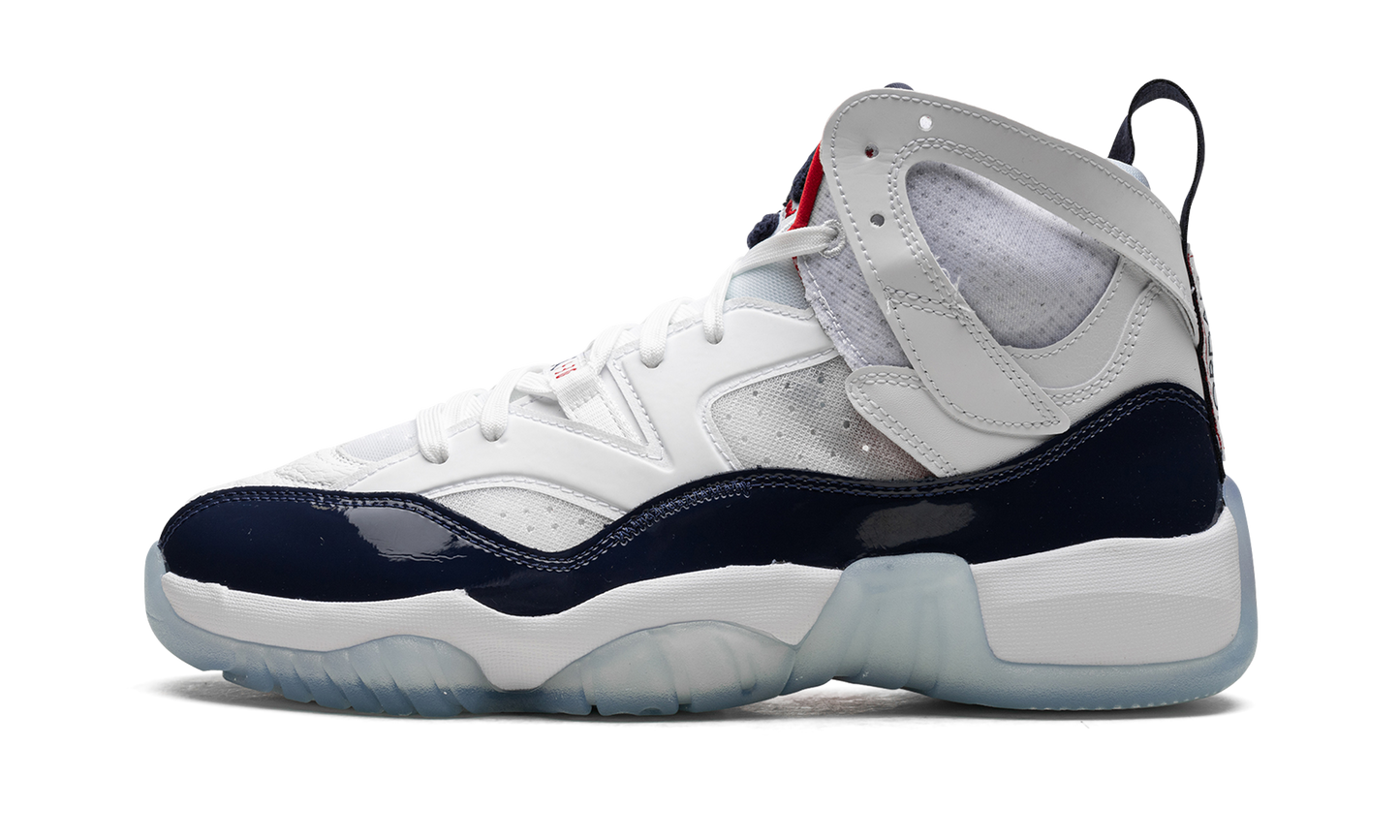 JUMPMAN TWO TREY White / Navy / University Red DO1925 102
