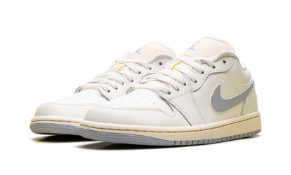 Air Jordan 1 Low WMNS White/Purple DC0774 106
