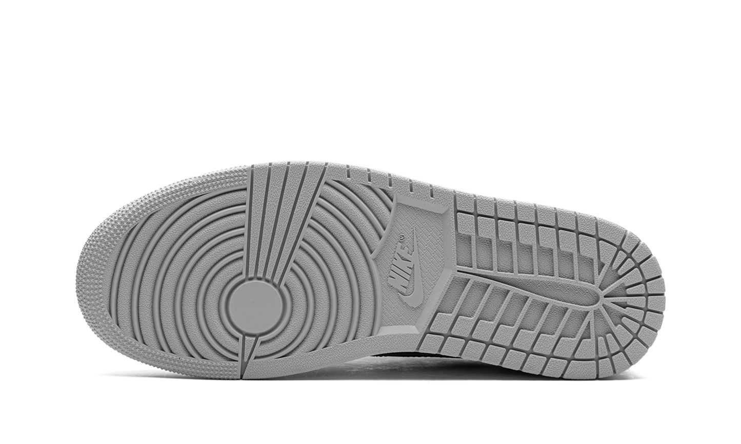 Jordan 1 Retro Low OG Barons CZ0790 110