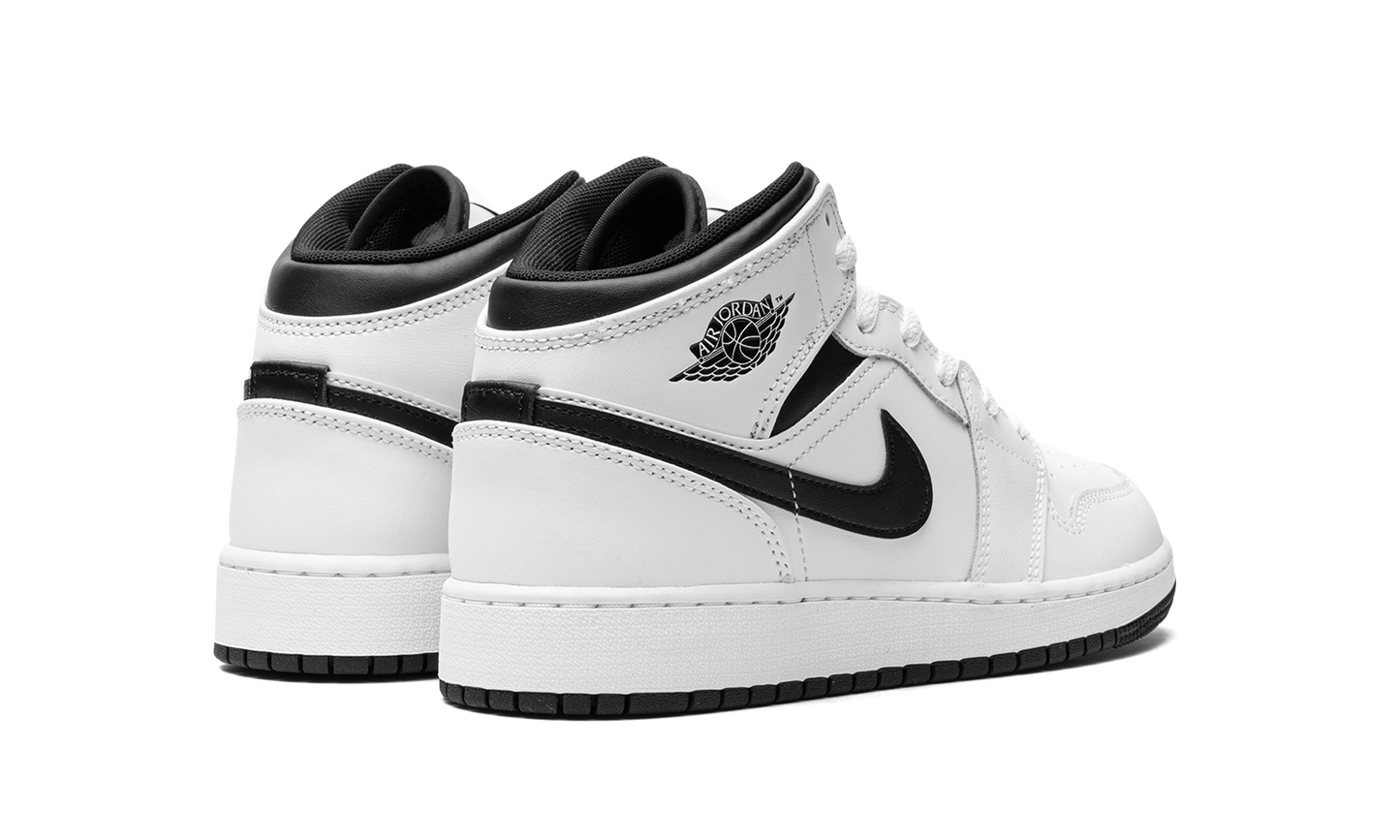 Air Jordan 1 Mid GS White/Black DQ8423 132