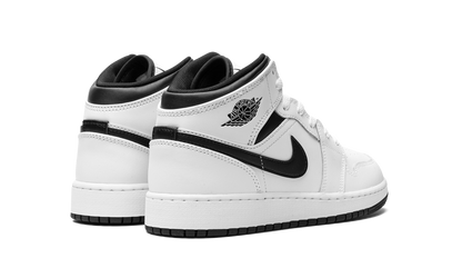 Air Jordan 1 Mid GS White/Black DQ8423 132