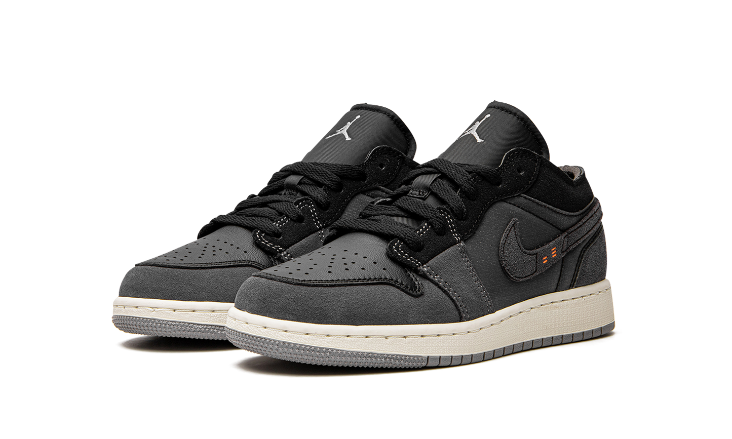 Air Jordan 1 Low SE Craft GS Inside Out DV0478 001