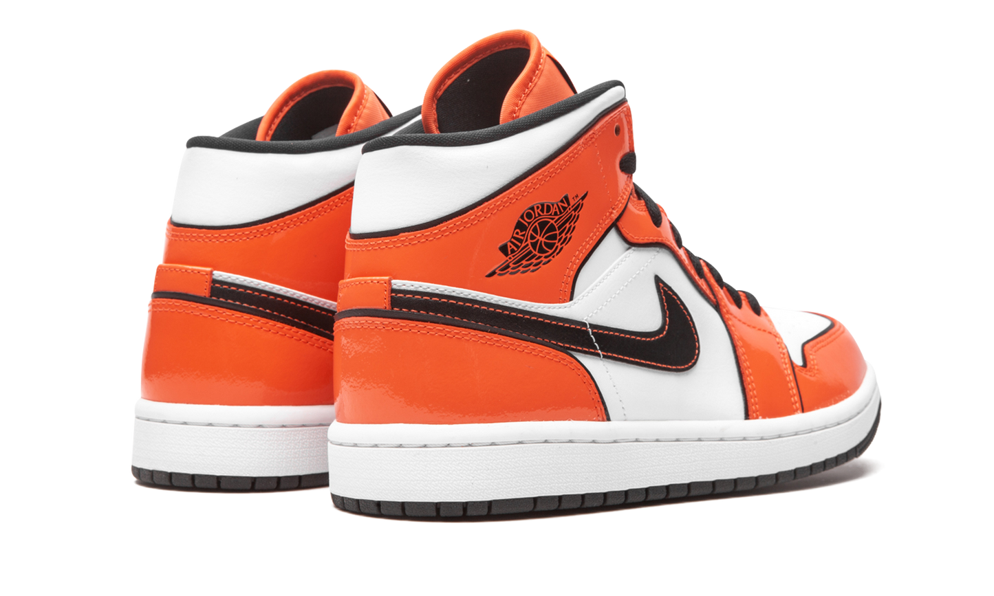 Air Jordan 1 Mid SE Turf Orange DD6834 802