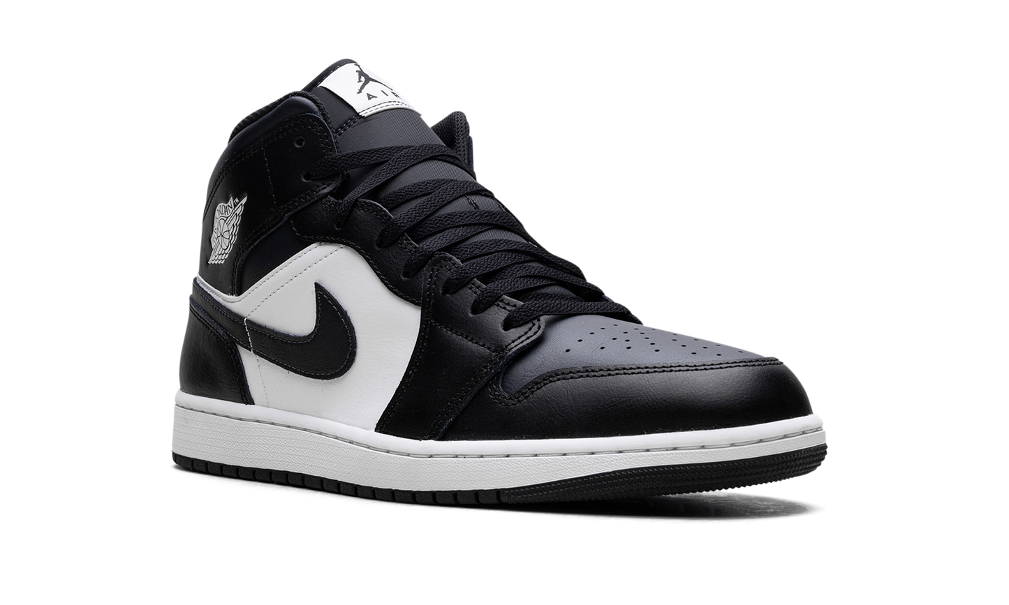 Jordan 1 Mid Off Noir Toe DQ8426 010