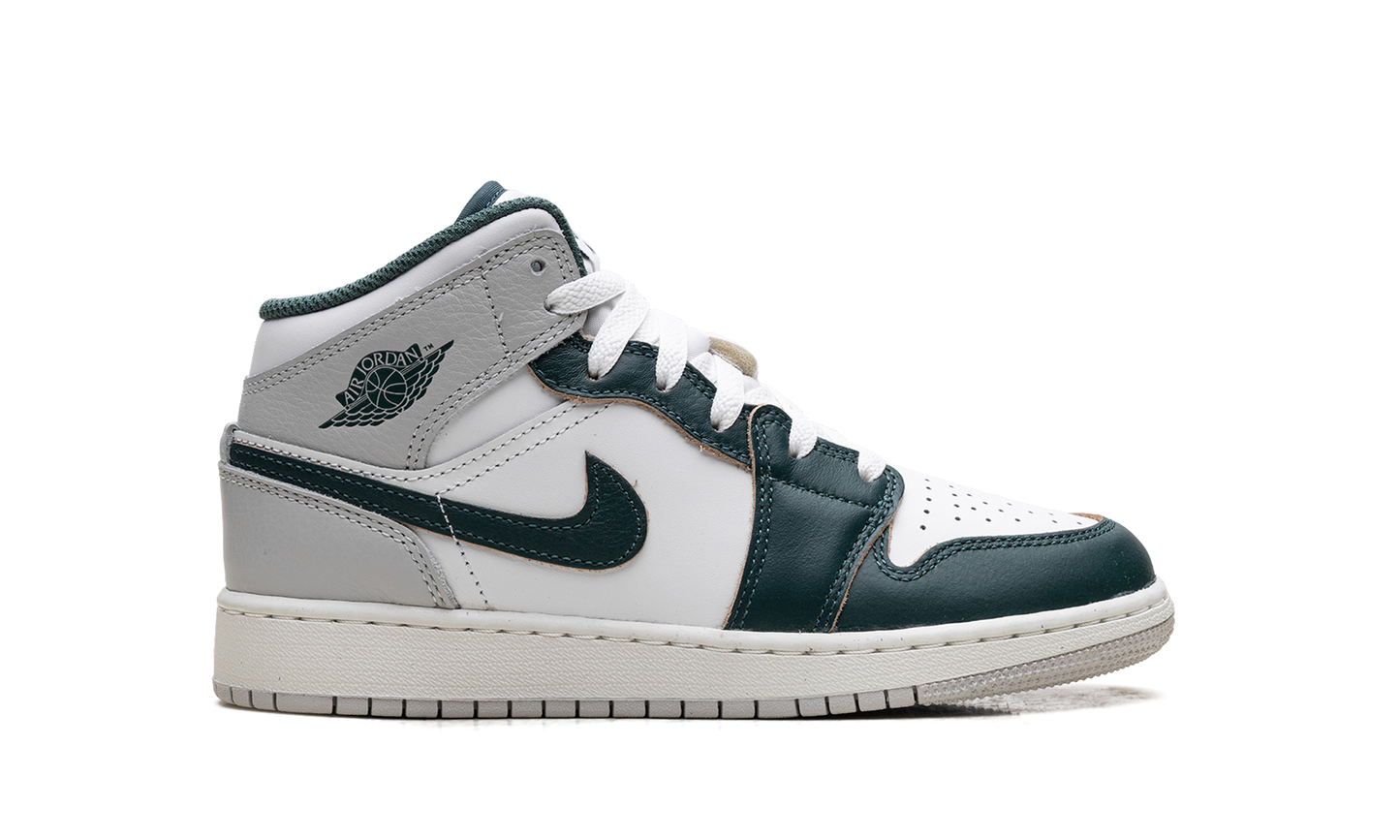 Jordan 1 Mid SE GS Oxidized Green FQ8088 103