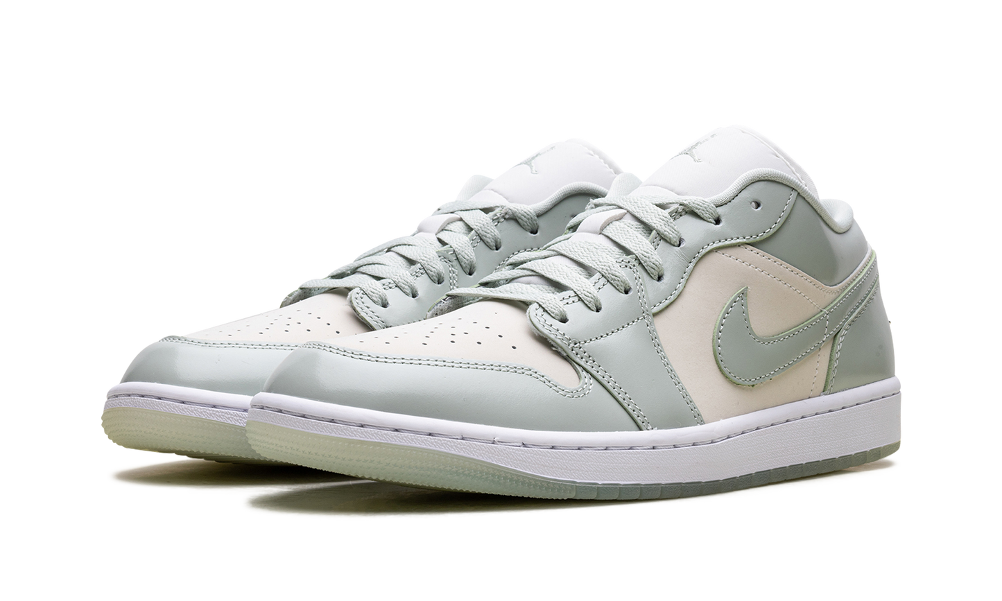 Jordan 1 Low WMNS Seafoam Sail HF4078 100