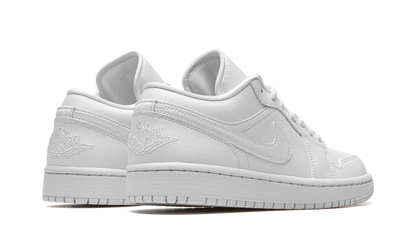 AIR JORDAN 1 Low WMNS Triple White DV0990 111