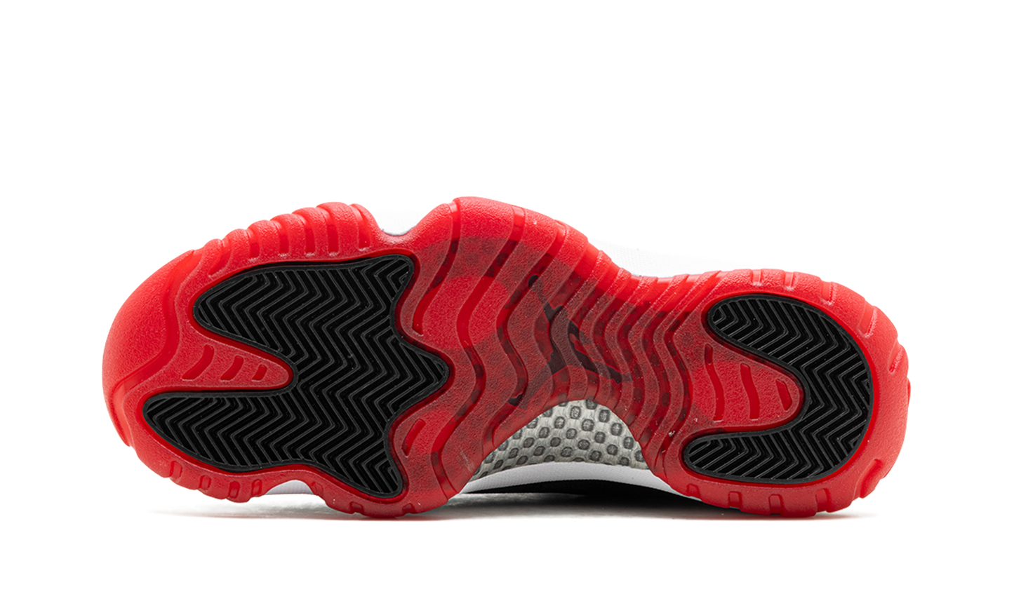 Air Jordan 11 WMNS Bred Velvet DB5457 061