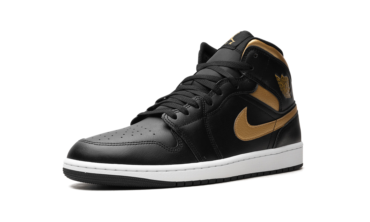 Air Jordan 1 Mid Black DQ8426 071