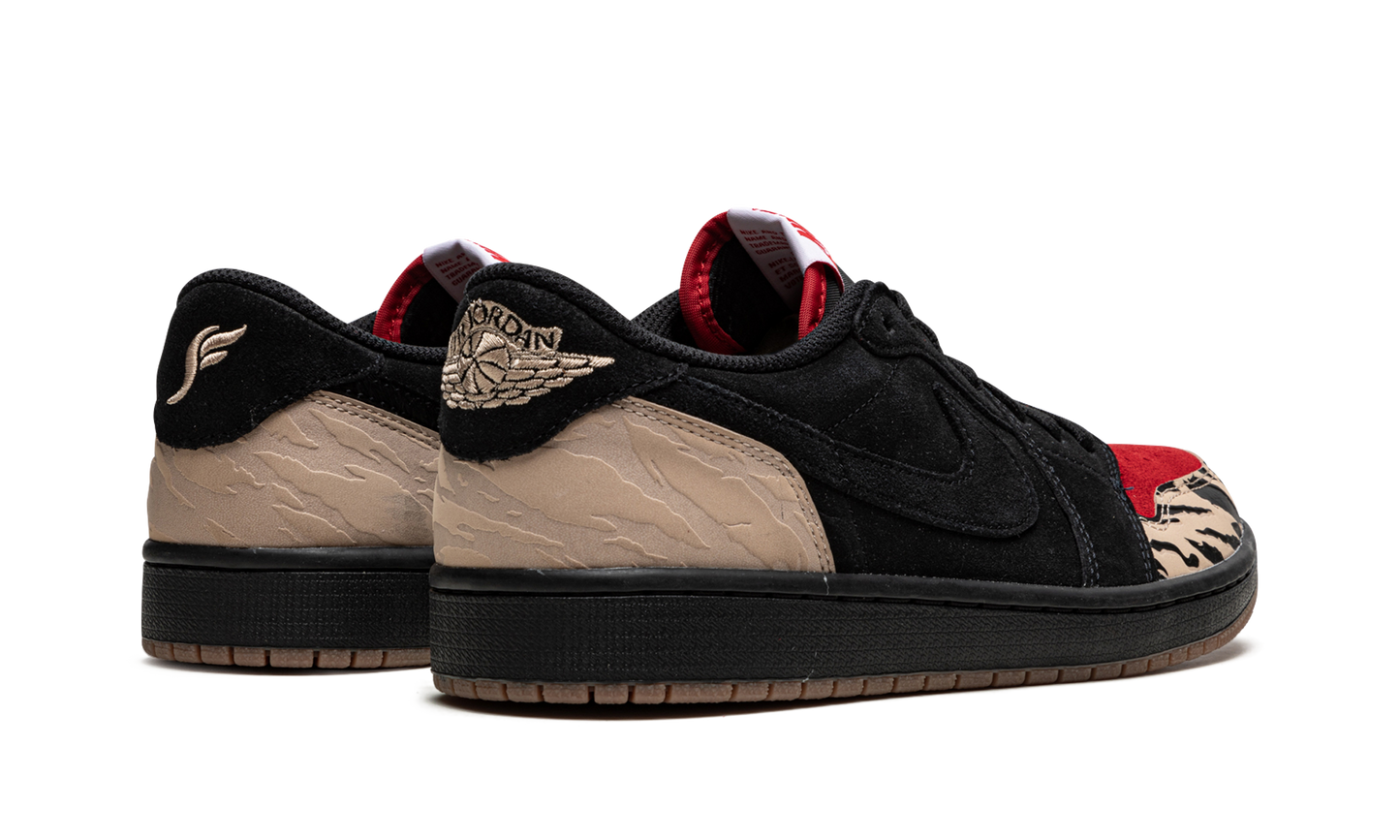 Air Jordan 1 Low SP SoleFly - Carnivore DN3400 001