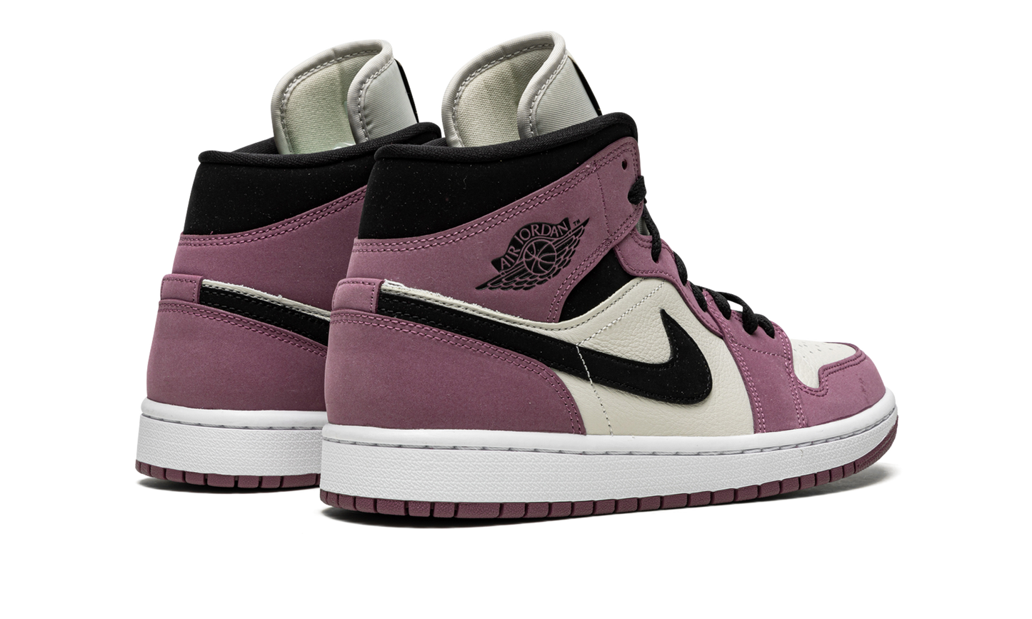 AIR JORDAN 1 MID SE WMNS Berry Pink DC7267 500