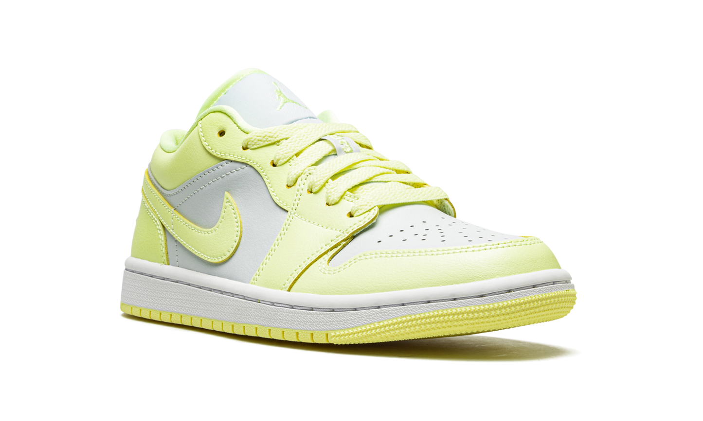 AIR JORDAN 1 LO WMNS Lemonade DC0774 007