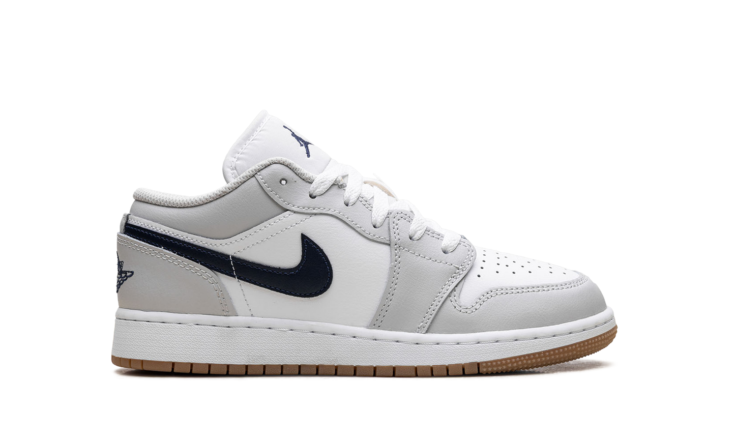 Jordan 1 Low GS White Neutral Grey Gum Midnight Navy 553560 146