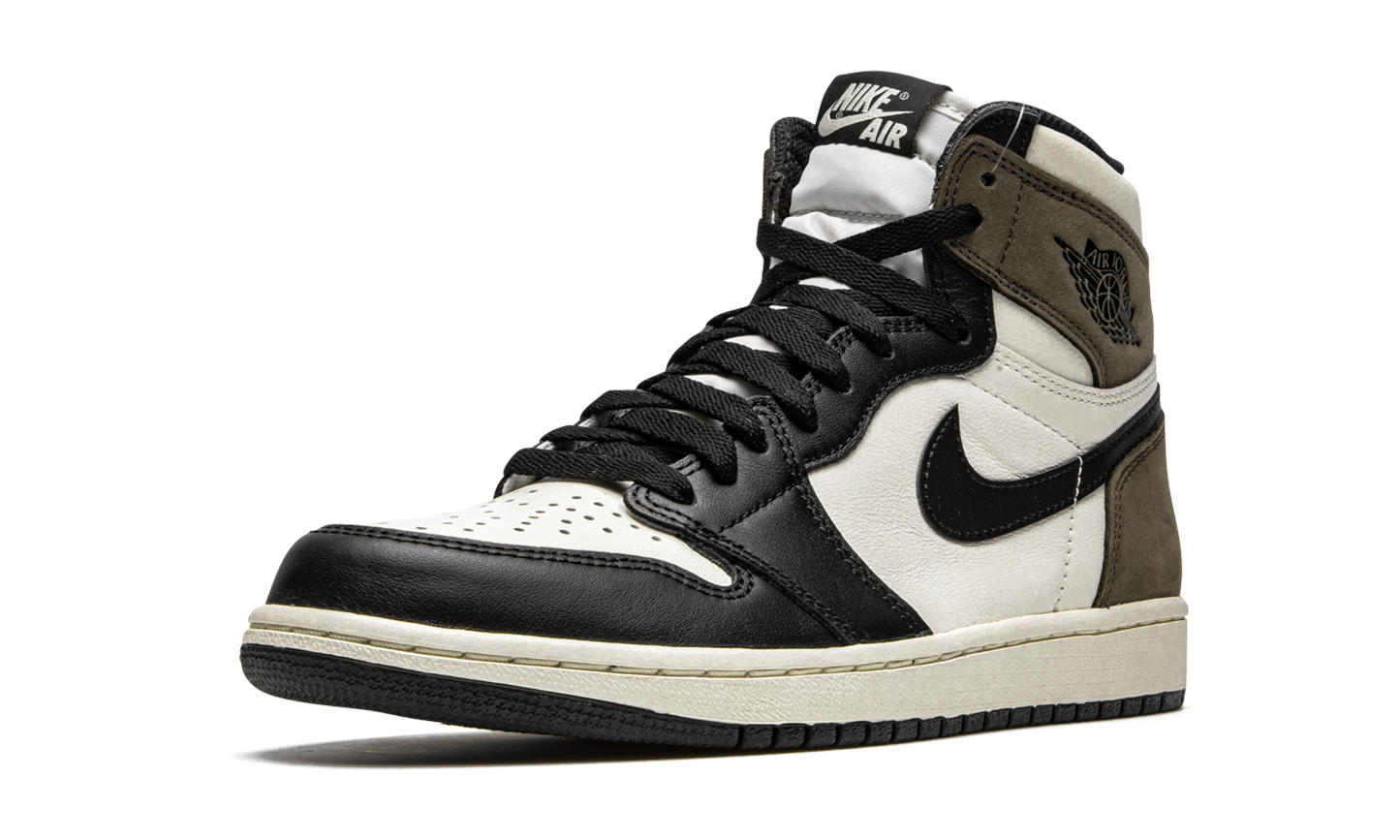 Air Jordan 1 Retro High OG Dark Mocha 555088 105
