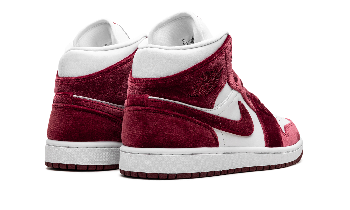 JORDAN 1 MID SE WMNS Red Velvet FZ3334 100