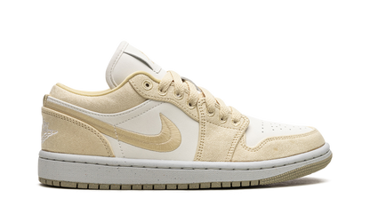 Air Jordan 1 Low WMNS Team Gold / Sail FN3722 701