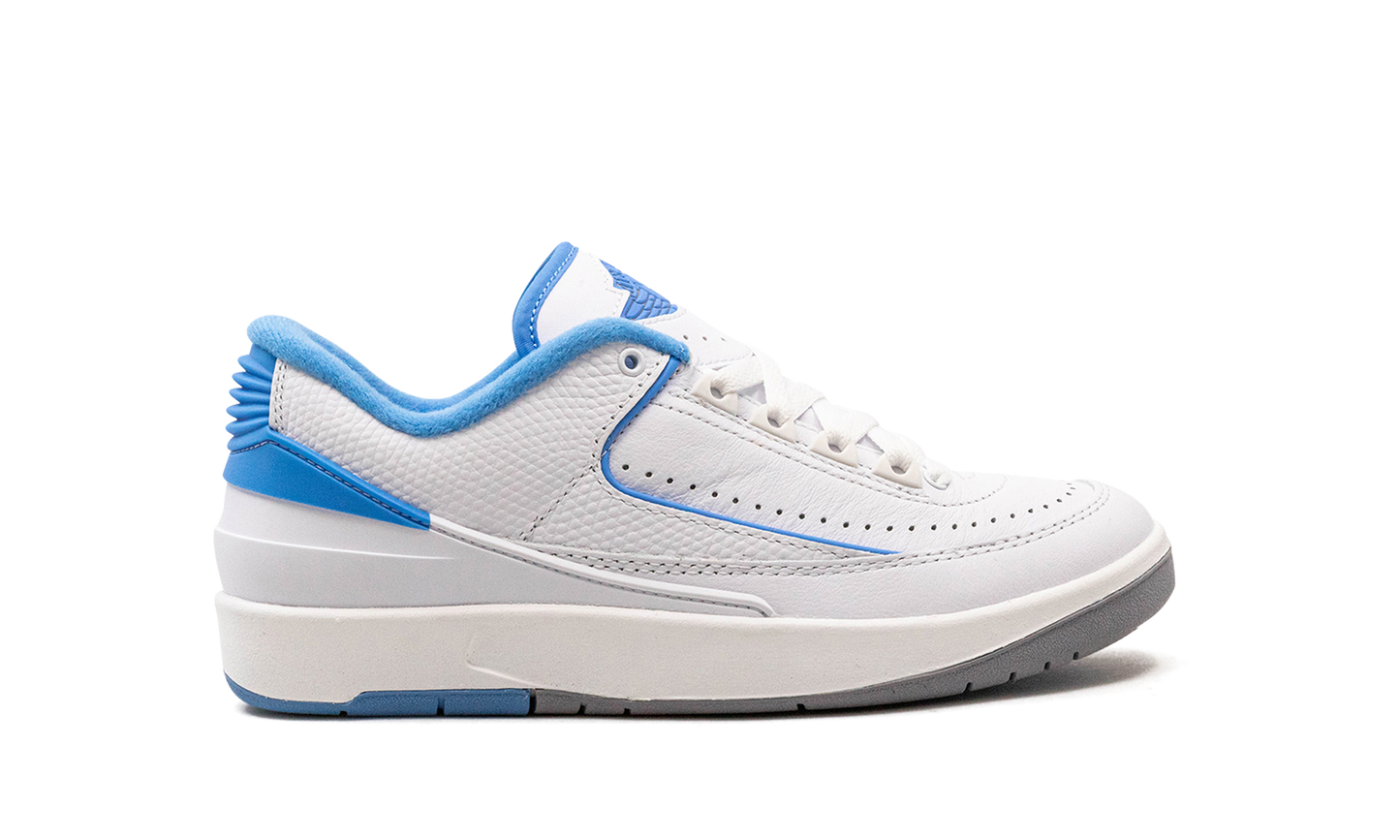 Air Jordan 2 Low GS University Blue FJ6869 104