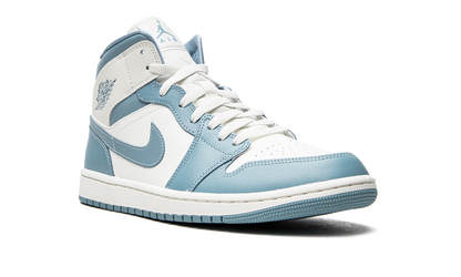 AIR JORDAN 1 MID WMNS UNC BQ6472 141