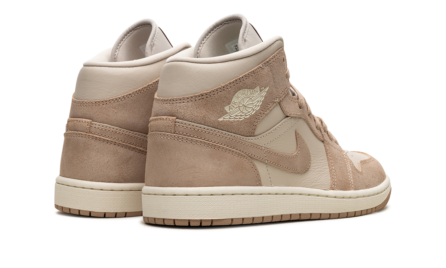 AIR JORDAN 1 MID SE WMNS Legend Light Brown FJ3448 200