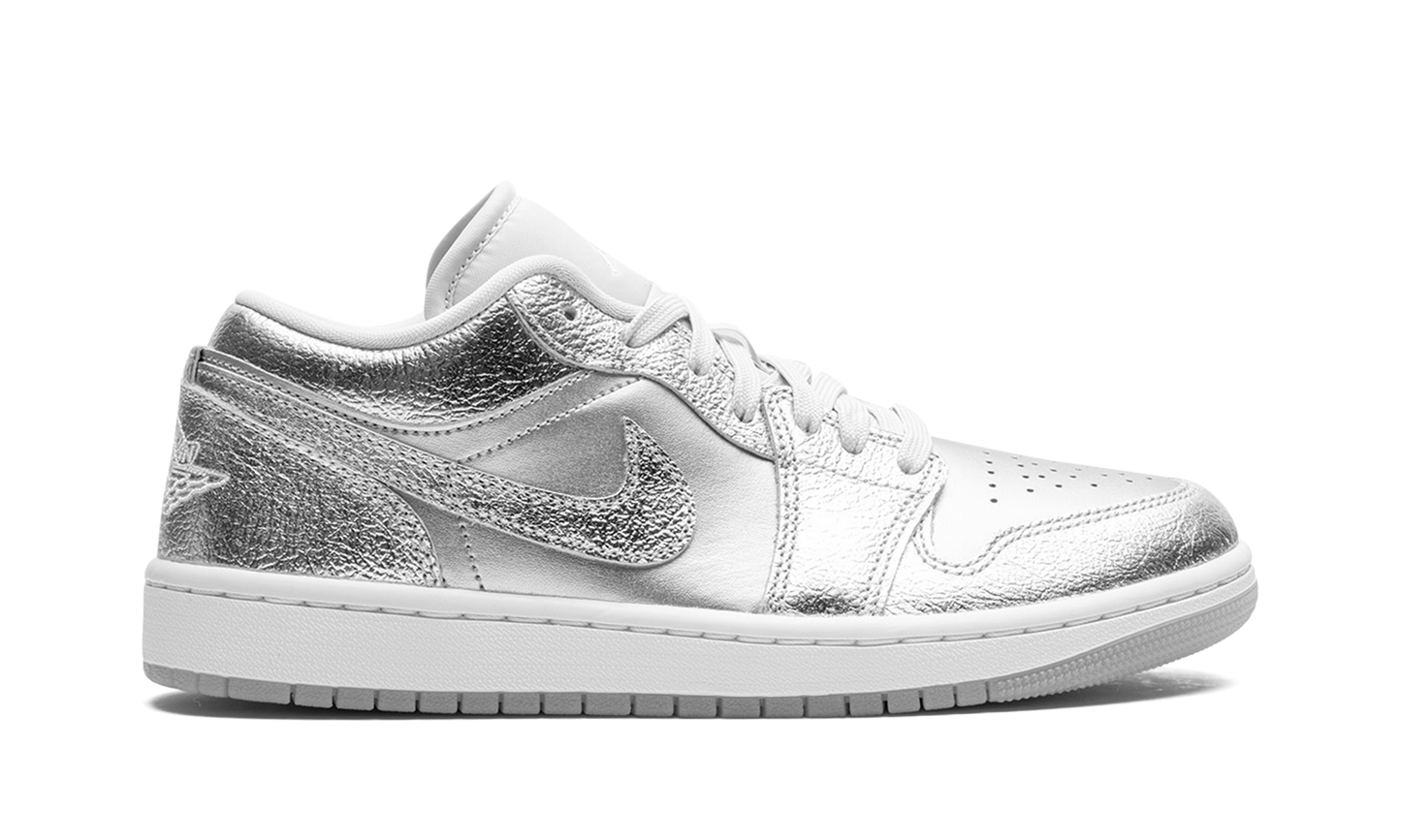 Air Jordan 1 Low SE WMNS Metallic Silver FN5030 001