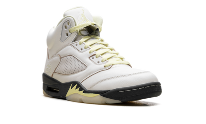 Air Jordan 5 WMNS Luminous Green IM7592 130