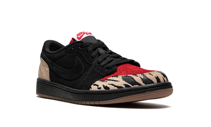 Air Jordan 1 Low SP SoleFly - Carnivore DN3400 001