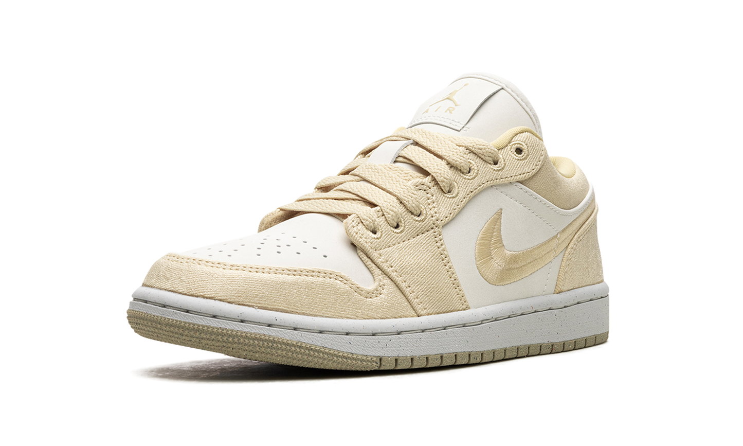 Air Jordan 1 Low WMNS Team Gold / Sail FN3722 701