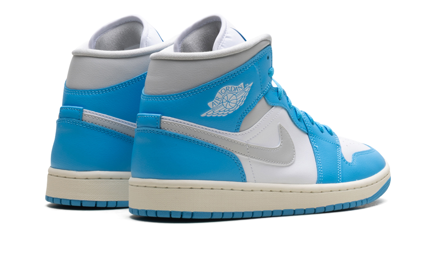 Jordan 1 Mid WMNS Dark Powder Blue White Sail Neutral Grey BQ6472 400