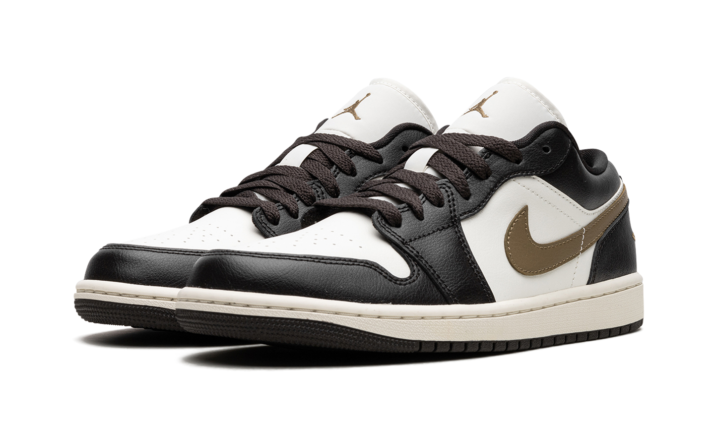 Air Jordan 1 Low WMNS Shadow Brown DC0774 200