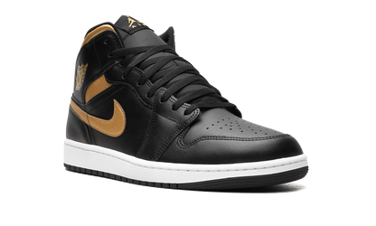 Air Jordan 1 Mid Black DQ8426 071