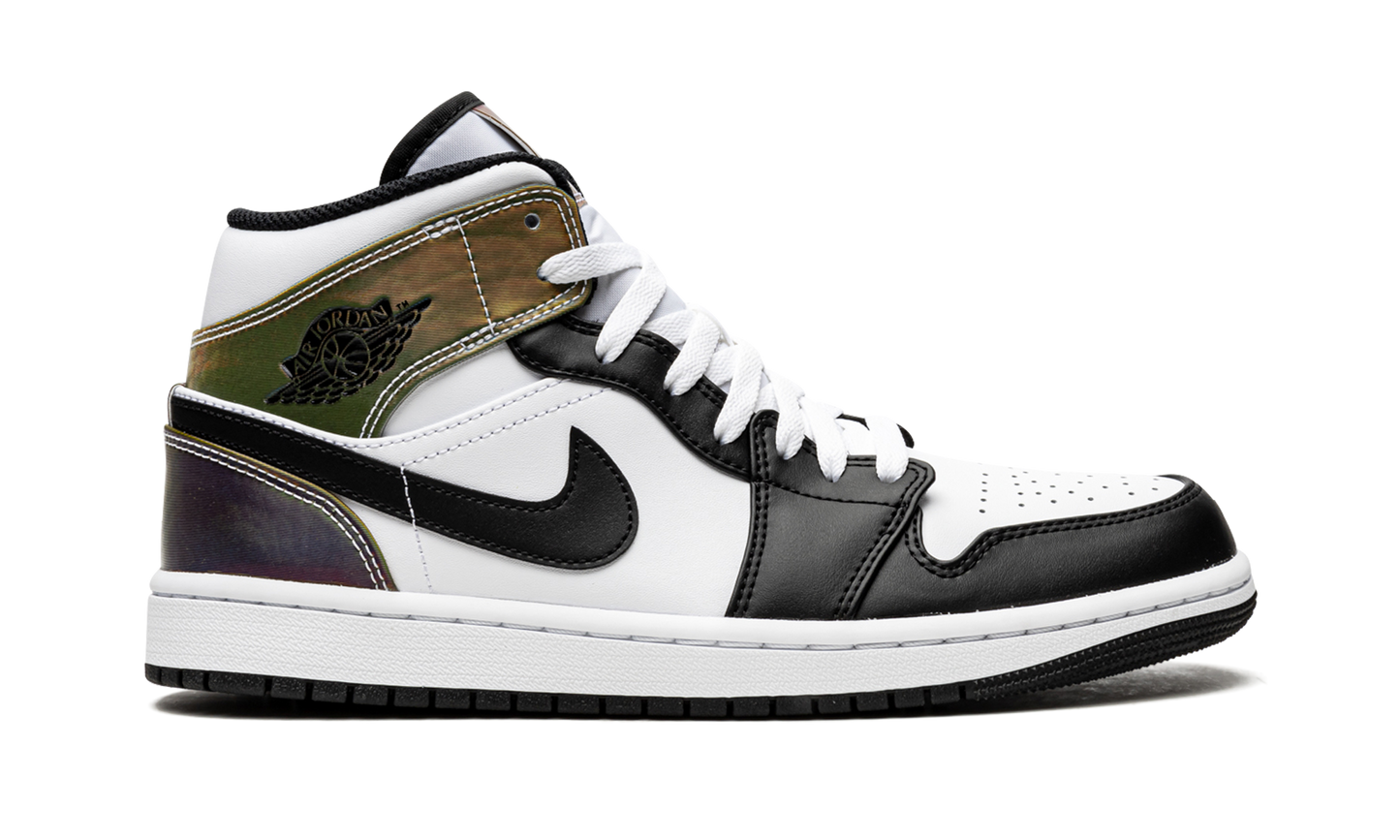 Air Jordan 1 Mid SE Heat Reactive DM7802 100