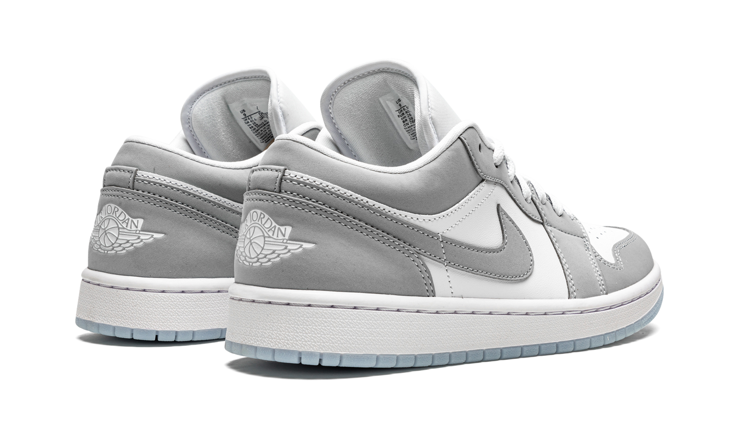 AIR JORDAN 1 LOW WMNS White / Wolf Grey DC0774 105