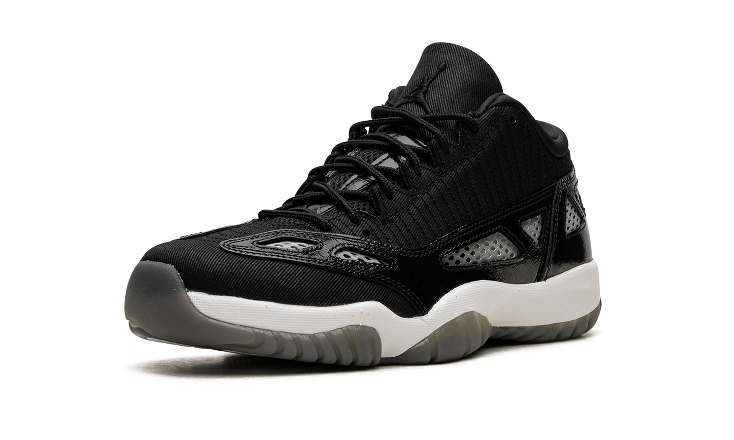 Air Jordan 11 Low IE Black/White 919712 001