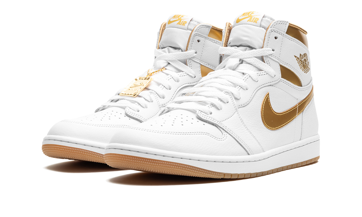 AIR JORDAN 1 RETRO HIGH OG WMNS Metallic Gold FD2596 107