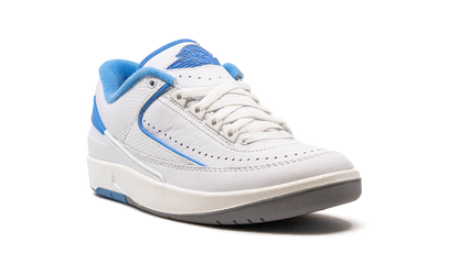 Air Jordan 2 Low GS University Blue FJ6869 104