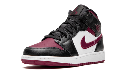Air Jordan 1 MID GS Bred Toe 554725 066