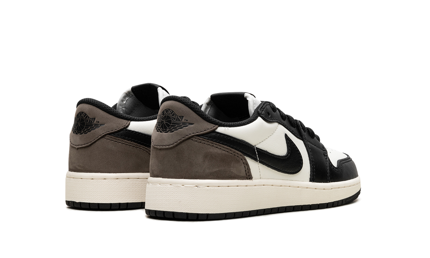 Air Jordan 1 Low OG GS Mocha CZ0858 102