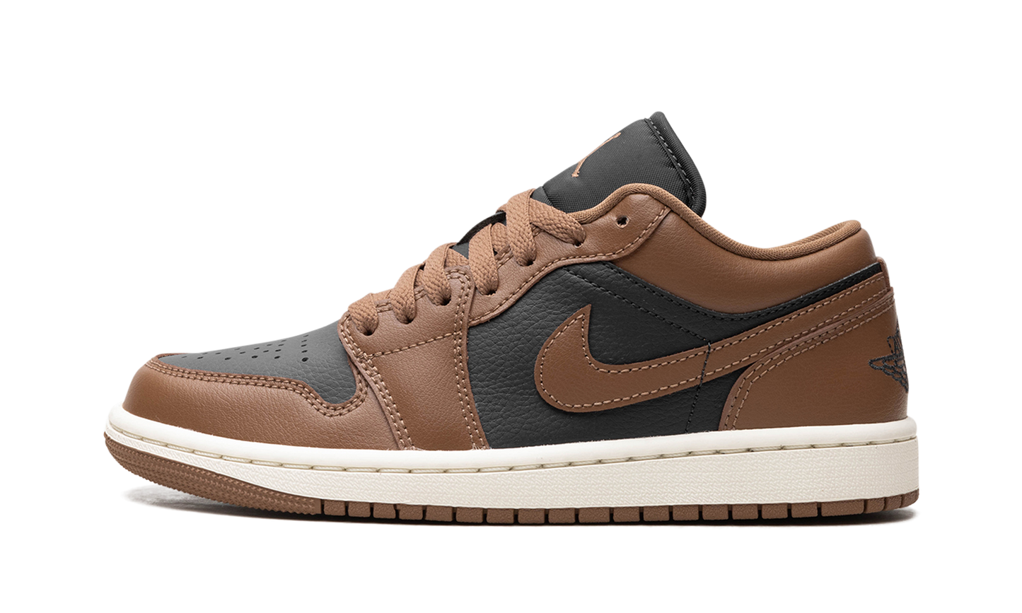 Air Jordan 1 Low WMNS Archaeo Brown DC0774 021