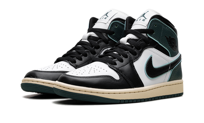 Jordan 1 Mid SE WMNS Oxidized Green FQ7818 100