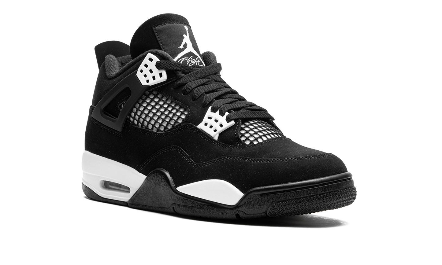 Air Jordan 4 White Thunder FQ8138 001