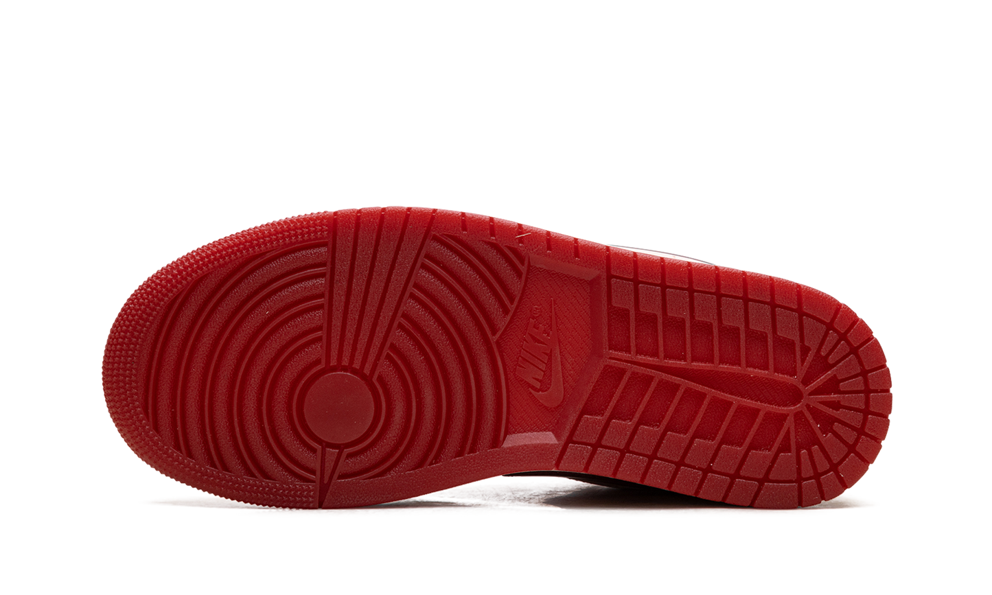 Jordan 1 Low Patent Valentine's Day HF3174 600