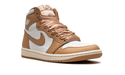 AIR JORDAN 1 RETRO HIGH OG WMNS Praline FN6622 201