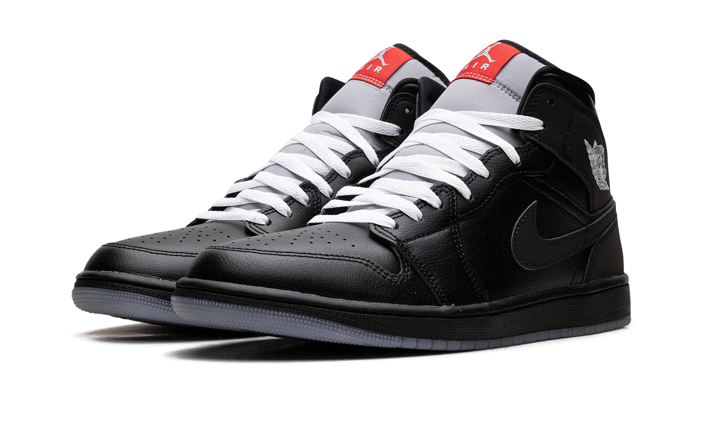 Jordan 1 Mid SE Black Metallic Reimagined HV5177 010
