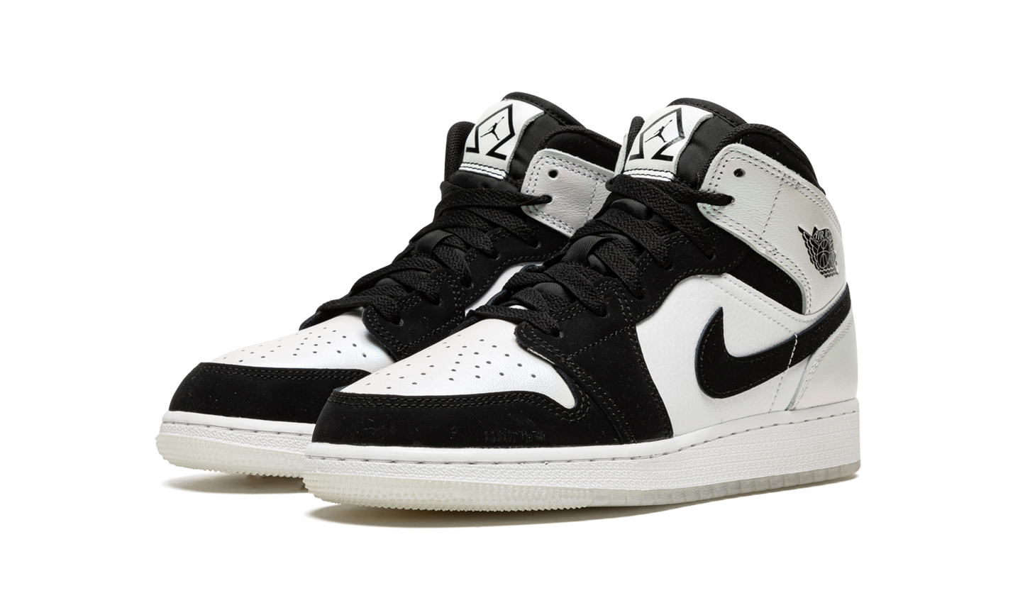 Air Jordan 1 MID SE GS Diamond Shorts DN4321 100