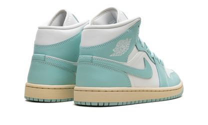 AIR JORDAN 1 MID WMNS LIGHT DEW BQ6472 132