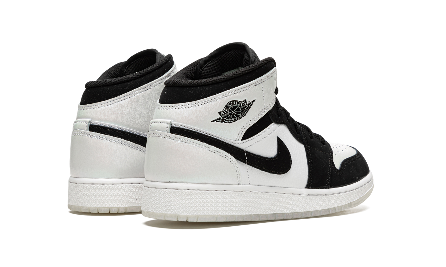 Air Jordan 1 MID SE GS Diamond Shorts DN4321 100