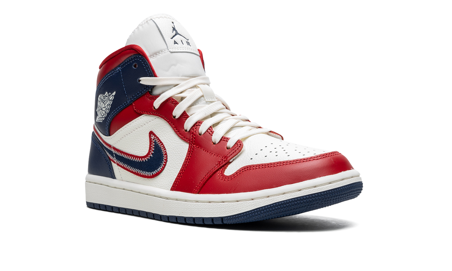 AIR JORDAN 1 MID SE WMNS USA DQ7648 600