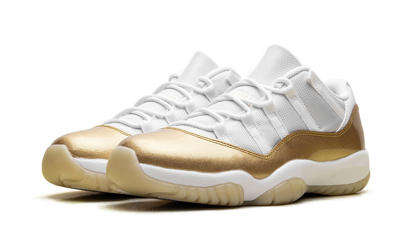 Air Jordan 11 Low WMNS Mother’s Day AH7860 102