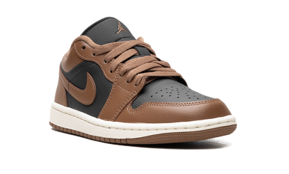 Air Jordan 1 Low WMNS Archaeo Brown DC0774 021
